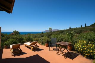 Sofiana's Garden Retreat with Private Pool - Drapaniás - 9