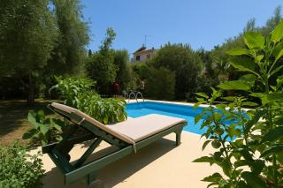 Sofiana's Garden Retreat with Private Pool - Drapaniás - 8