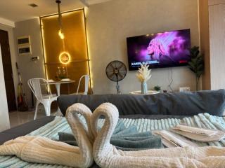 Cozy Staycation netflix Viceroy near Venice - Manila - 7