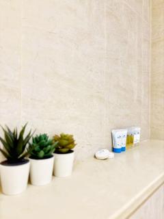 Cozy Studio JVC Dubai, Short Drive to Dubai Marina, JBR, Downtown Dubai - 7