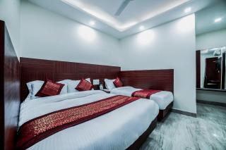 Hotel O Toto International - Jāmb - 1