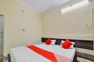 Hotel O AA Corporate Guest House - Jāmb - 4