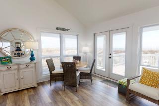 About The View - Southport - 1