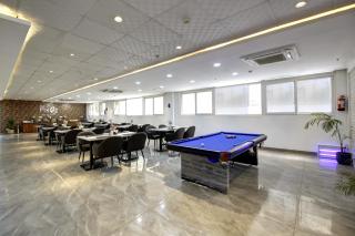 Flxho Hotel And Banquet- DLF Cyber City - Gurgaon - 5