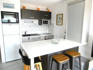 Appartement YOUN - à 500 m de la plage WIFI - 5