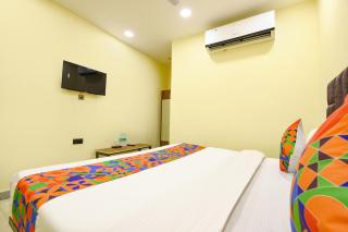 FabHotel Yash Residency - New Delhi - 5