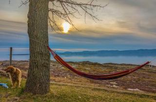 Chalet #9 Waterfront with Spa, Fireplace Wifi & AC - 9