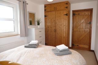 Carol Cottage and Master Suite - Kilkeel - 4