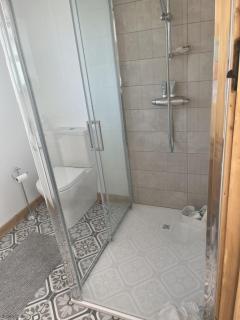 Carol Cottage and Master Suite - Kilkeel - 2