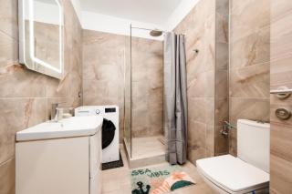 Luxury Apartments Beach Pool and Spa Resort - Mamaia Sat/Năvodari - 5