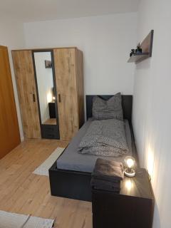 Mikta Homes24 in Crimmitschau - Crimmitschau - 1