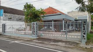 rumah dinas bapak homestay - Madiun - 0