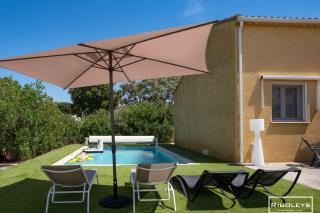 Villa T4 climatisée avec piscine privée - 7