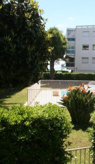 Rez de jardin en bord de mer - Saint-Laurent-du-Var - 6