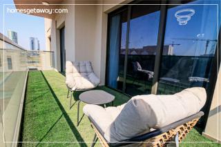 Luxurious and Spacious 2BR Plus Maid Room Eleganz Apt - Dubai - 1