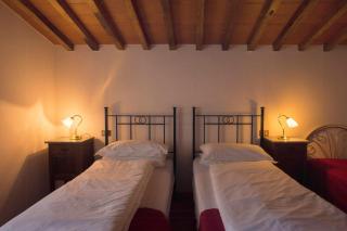 Retreat Among Tuscan Vineyard Hills - Arezzo - 1