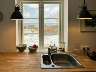 Historic Holiday Home Charm By The Sea In Hasle - Hasle - 1