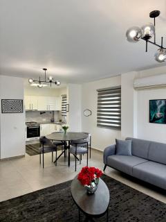 Modern Apartment in Kyrenia Center - Aglantzia - 9