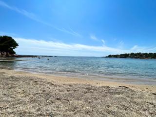 Apartment Blue Riviera - am Strand mit Meerblick und Pool by Riviera HomeLife - Saint-Raphaël - 4
