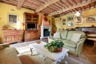 Traditional Farmhouse In Lucca Hills - Matraia - 1