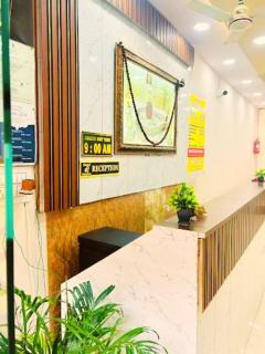 Hotel Shree Mahakal Darshan - 1