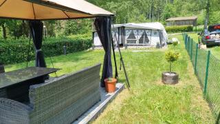 Klimatisierter Caravan Mit Umzäuntem Stellplatz - Untergriesbach - 8