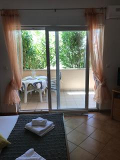 Appartementanlage Vila Anica Mit Schönem Pool - Barbat na Rabu - 1