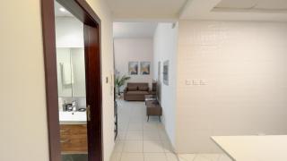 HomesGetaway-Cozy Studio in Glitz 1 by Danube - Dubái - 4