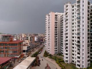 Suncity Apartment paying guests - 1