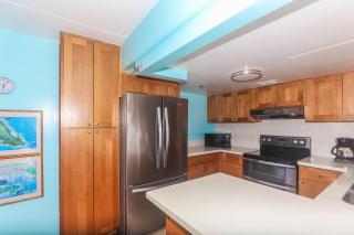 Ilikai Tower 1934 Condo with Fully Equipped Kitchen - Great for longer stays! - Honolulu - 3