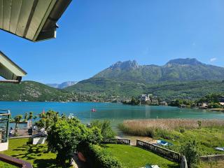 Superbe Duplex les pieds dans l'eau Vue Lac et Château avec Plage et parking Privés - Duingt - 5