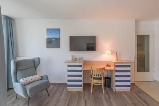 Leuchtturm an der Seebrücke - Zingst - 7