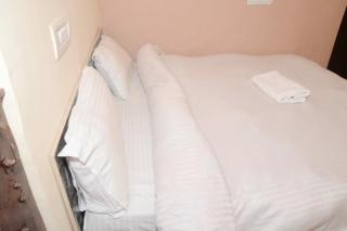 SPOT ON Hotel Abhinandan - Meerut - 3