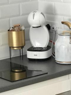 Flat 1 Helena House 1-Bed Sleeps 2 Garden - Reading - 2