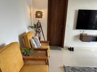 Vintage Room with Modern Amenities - Gurgaon - 6