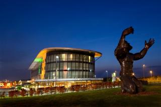Holiday Inn Salisbury - Stonehenge by IHG - 4