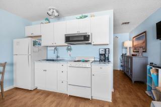 Driftwood Landing 5 - Naples - 2
