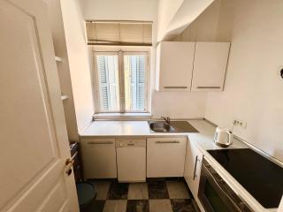 Charming Vintage Flat only 1 min walk from Monte Carlo - Beausoleil - 1