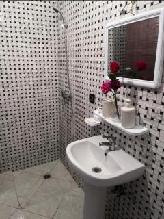 En face hôpital M6,Proche Aéroport et nearchore - 5