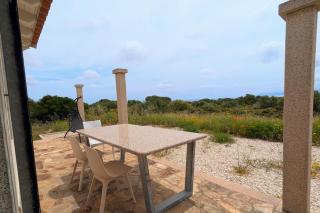 Countryside Retreat with Distant Sea View - 8