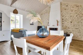 Piscine chauffée, jardin, magnifique villa pour 10 - 2