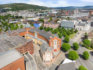 Modern & Unique - Central & Beach Access - Swansea - 6