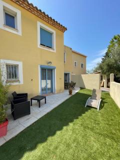 gite de l'ille, avec terrasse et parking privé - 4