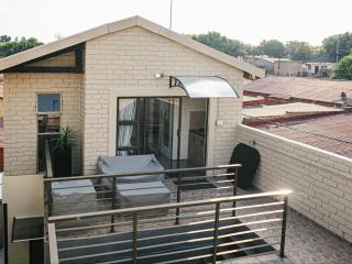 Soweto Boutique Hotel - Dube - 8