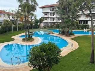 Stylish 2BR by La Mata Beach -Pool, Parking, Sea View - Torrevieja - 0