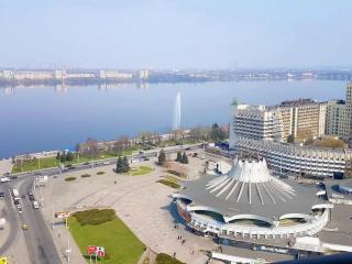 ЛЮКС апартаменты в Мост Сити, 21 этаж,балкон, вид на реку, круглосуточная рецепция - Dnipro - 6