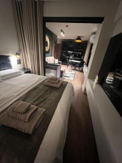 Cleopatra Luxury Central C3 Apartment - Volos - 9