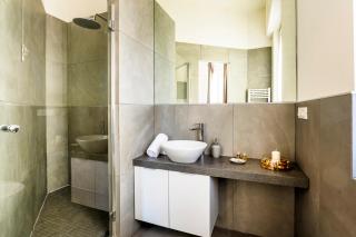 Exclusive 3 bedrooms apartment near Duomo - Milan - 3