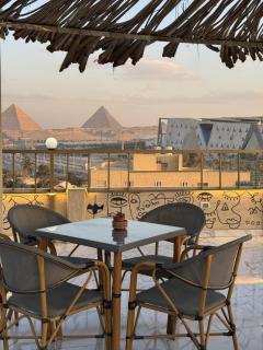 Topview Pyramids And Museum - El Cairo - 0