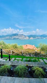 WELCOME TRAVELLER Charm Montees Apartment - Brenzone sul Garda - 8